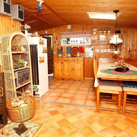 Two-bedroom Holiday In 1 Ferienhaus